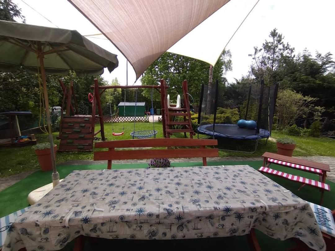 Liliána Vendégház Balatonfůzfő Habitación foto